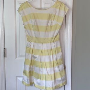 Yellow and white short sleeve dress